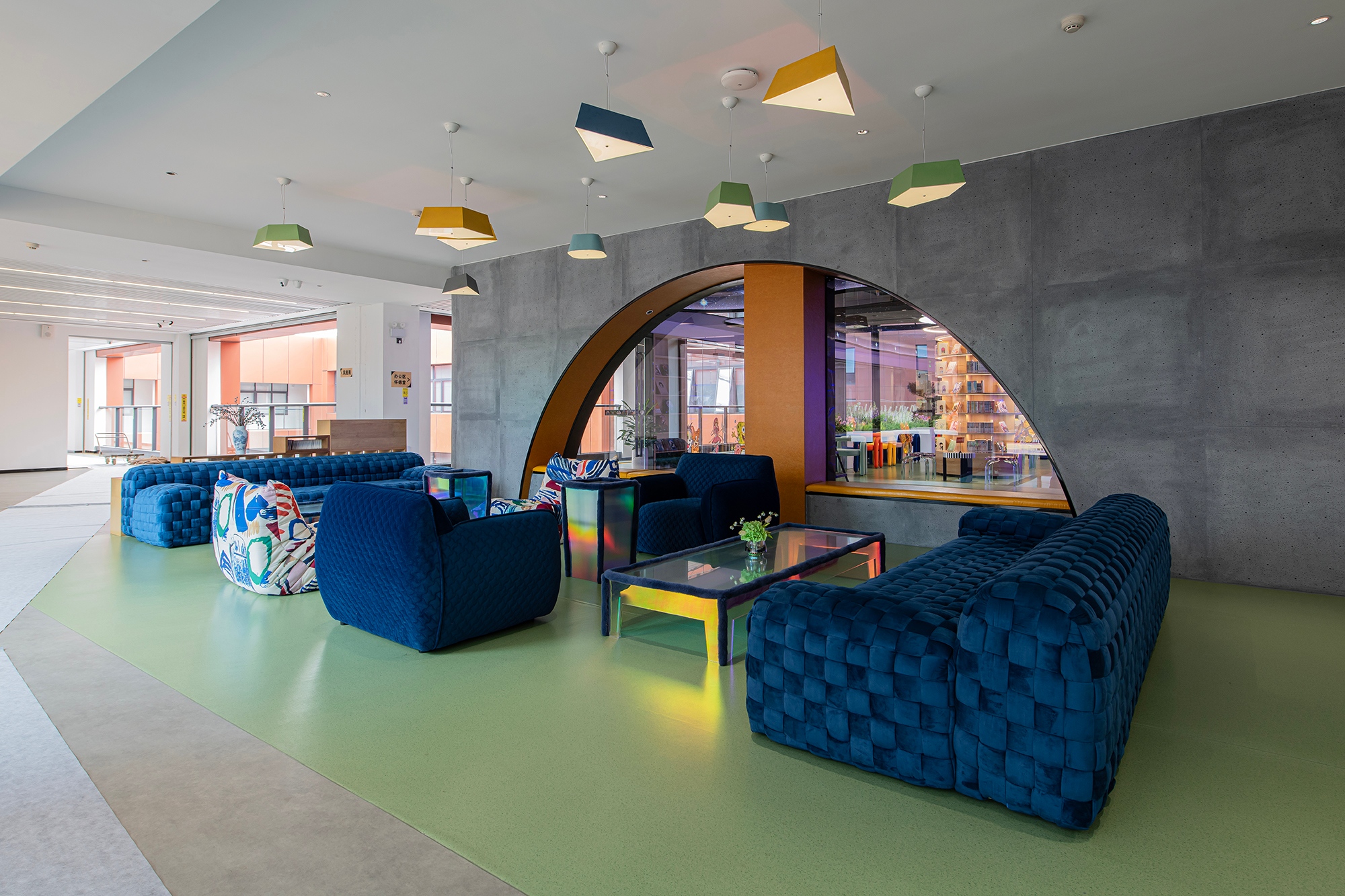 1760514567251688.jpg 20.jpg